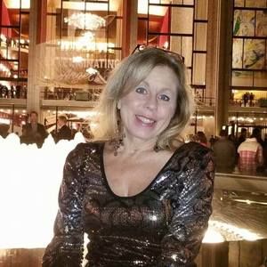 Meet your Posher, Lori